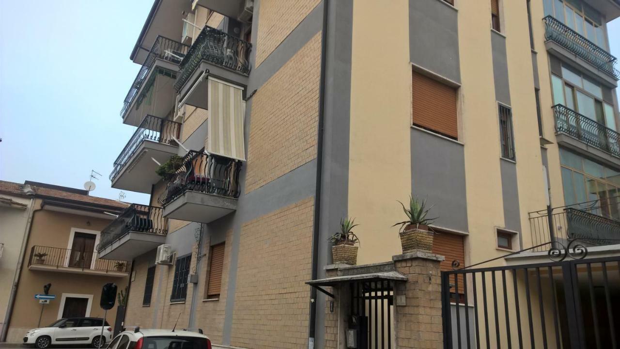 Ferienwohnung Residenza Carlo Di Borbone Caserta Exterior foto